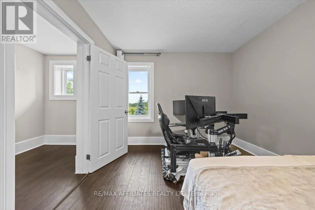 3904 MARCH ROAD