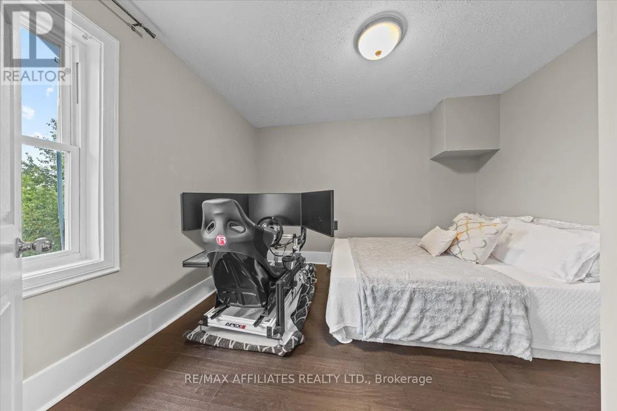 3904 MARCH ROAD