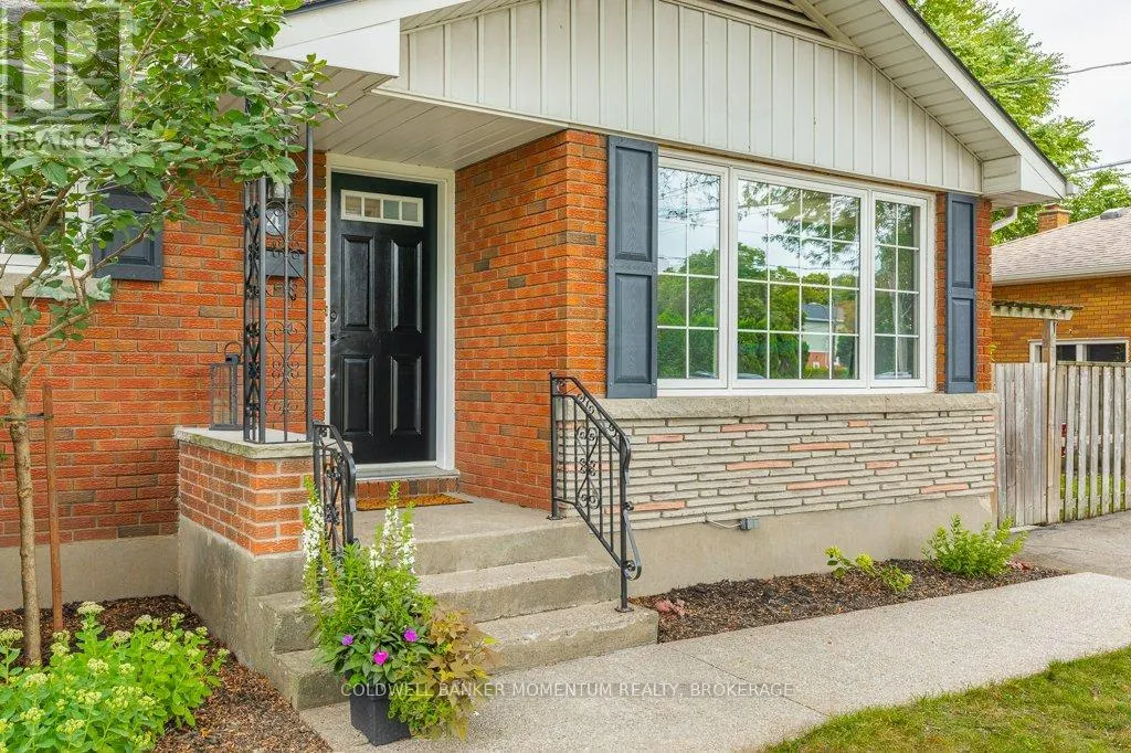 4 APPELBY DRIVE