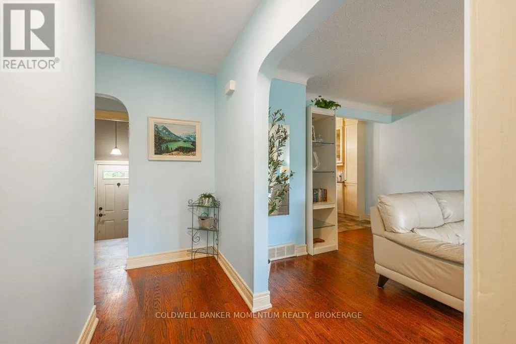 4 APPELBY DRIVE