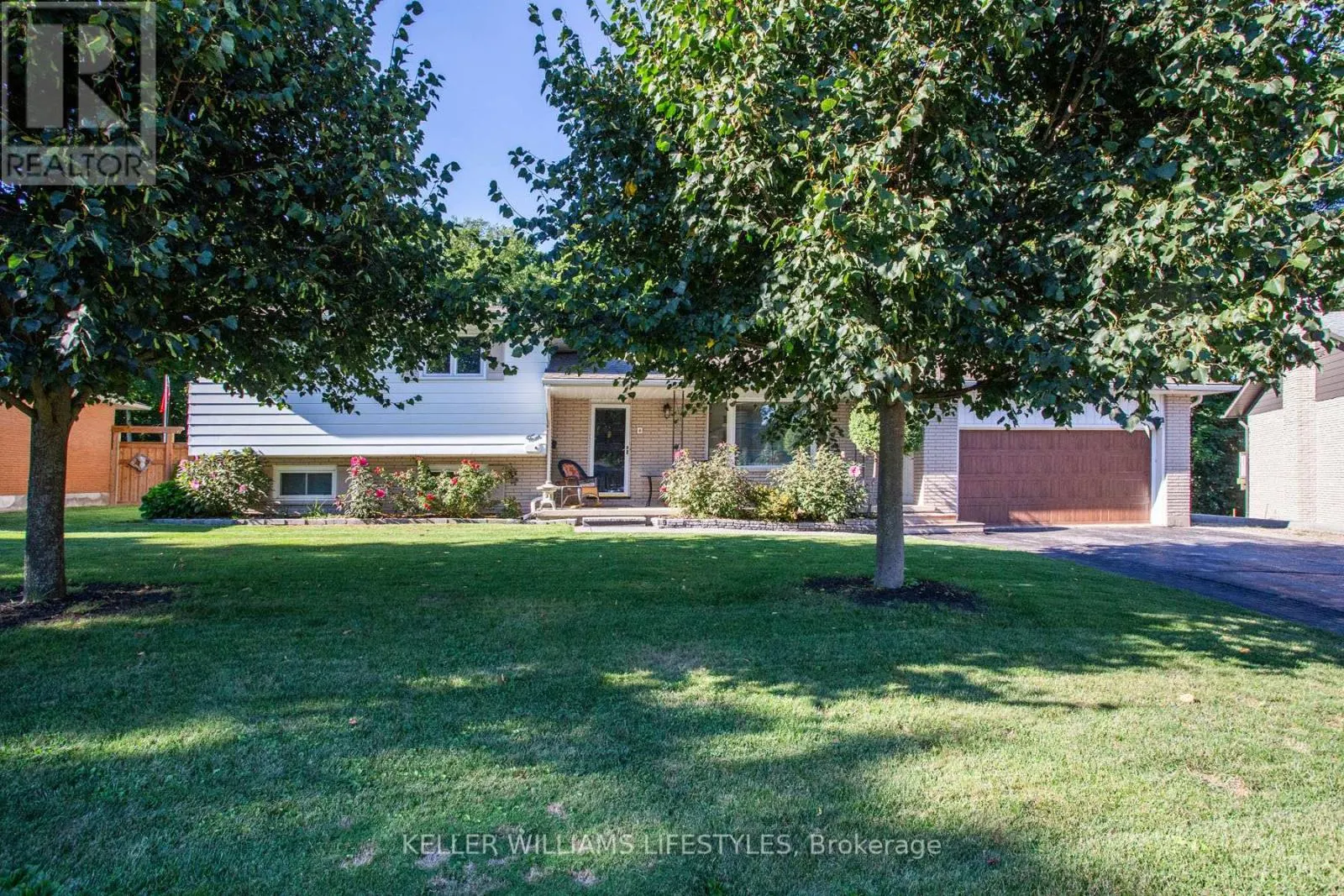 4 BURDOCK COURT