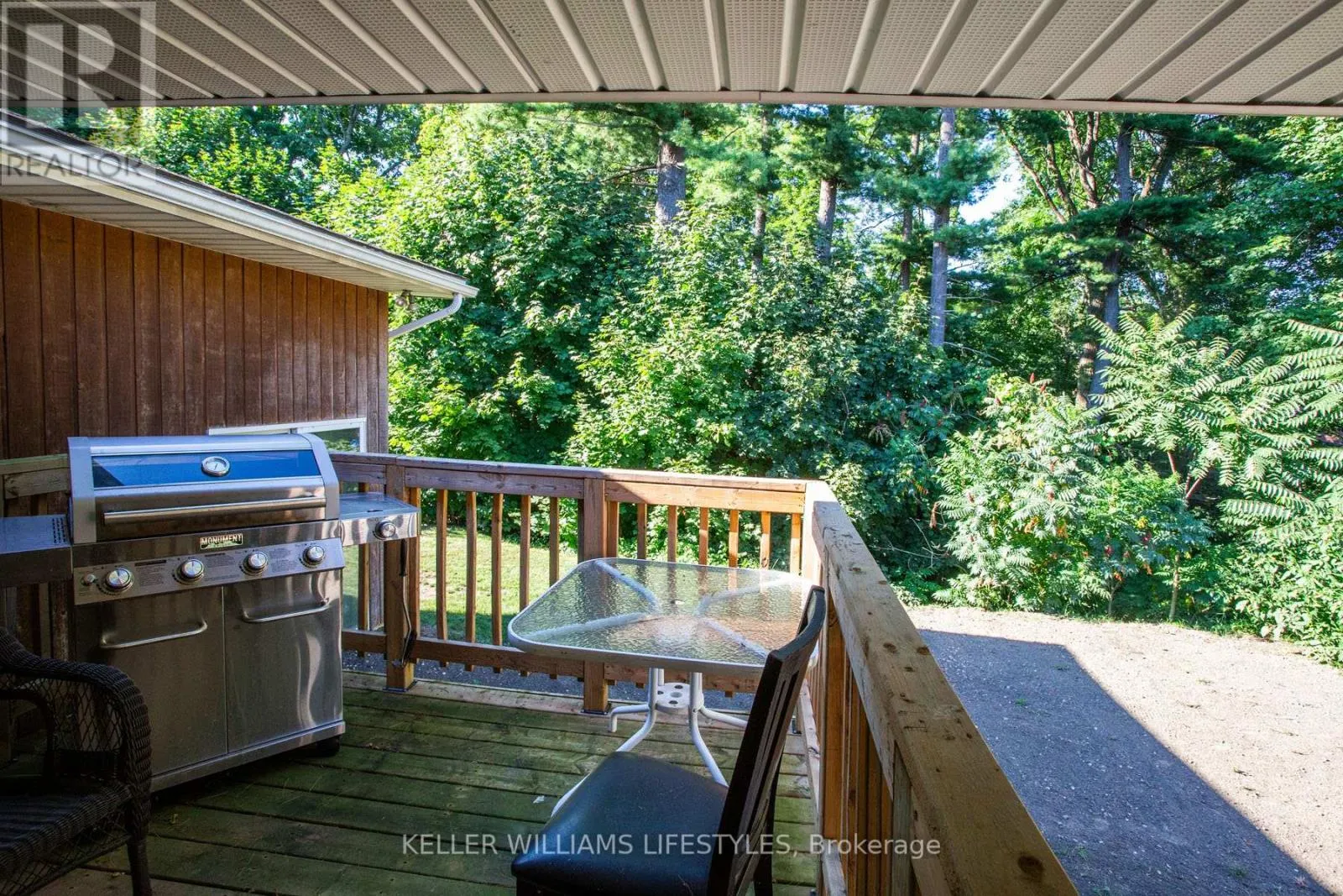 4 BURDOCK COURT