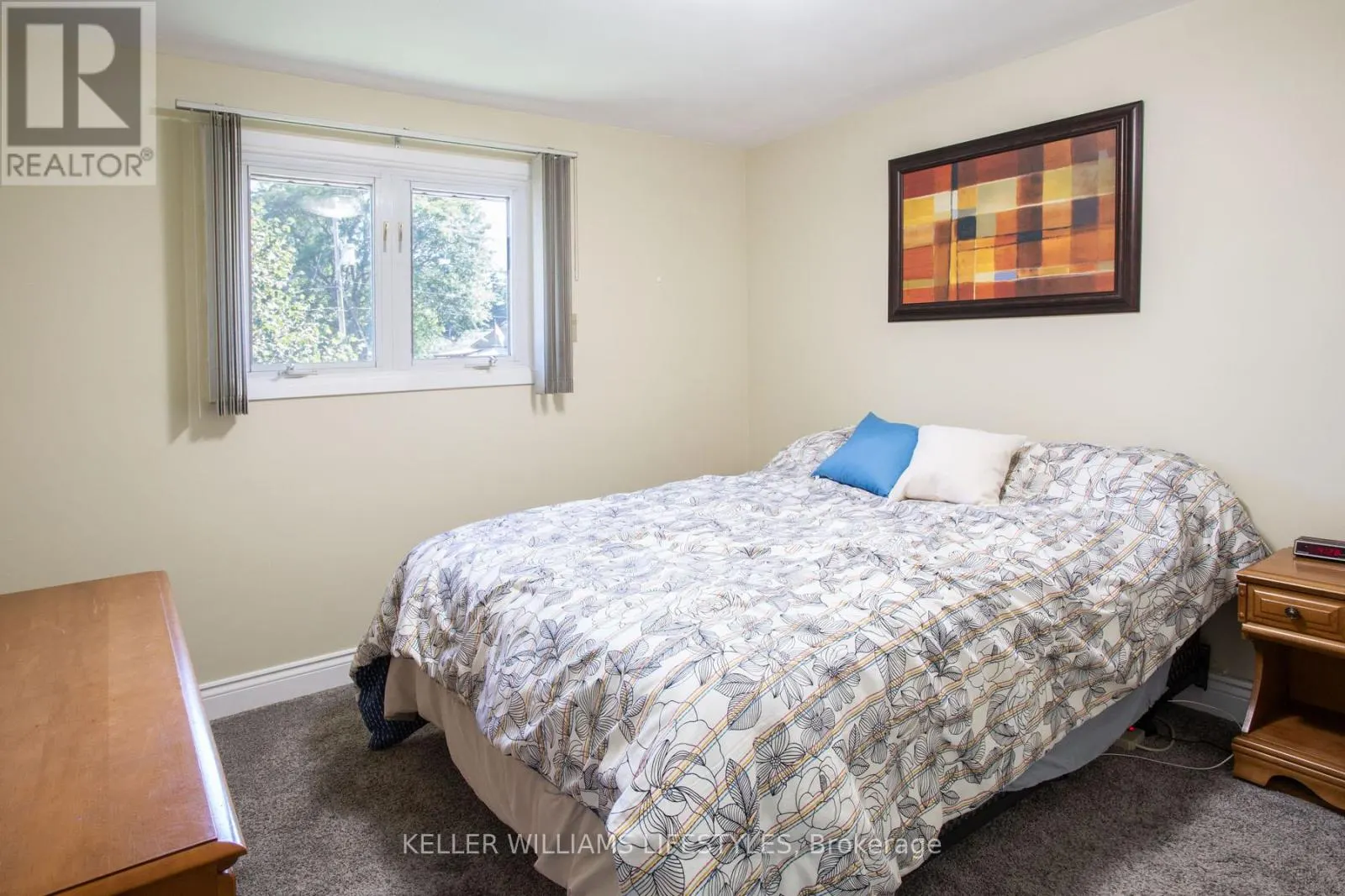 4 BURDOCK COURT