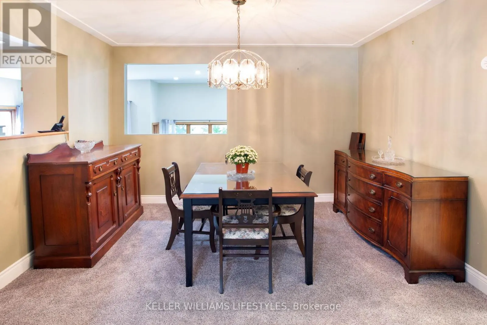 4 BURDOCK COURT
