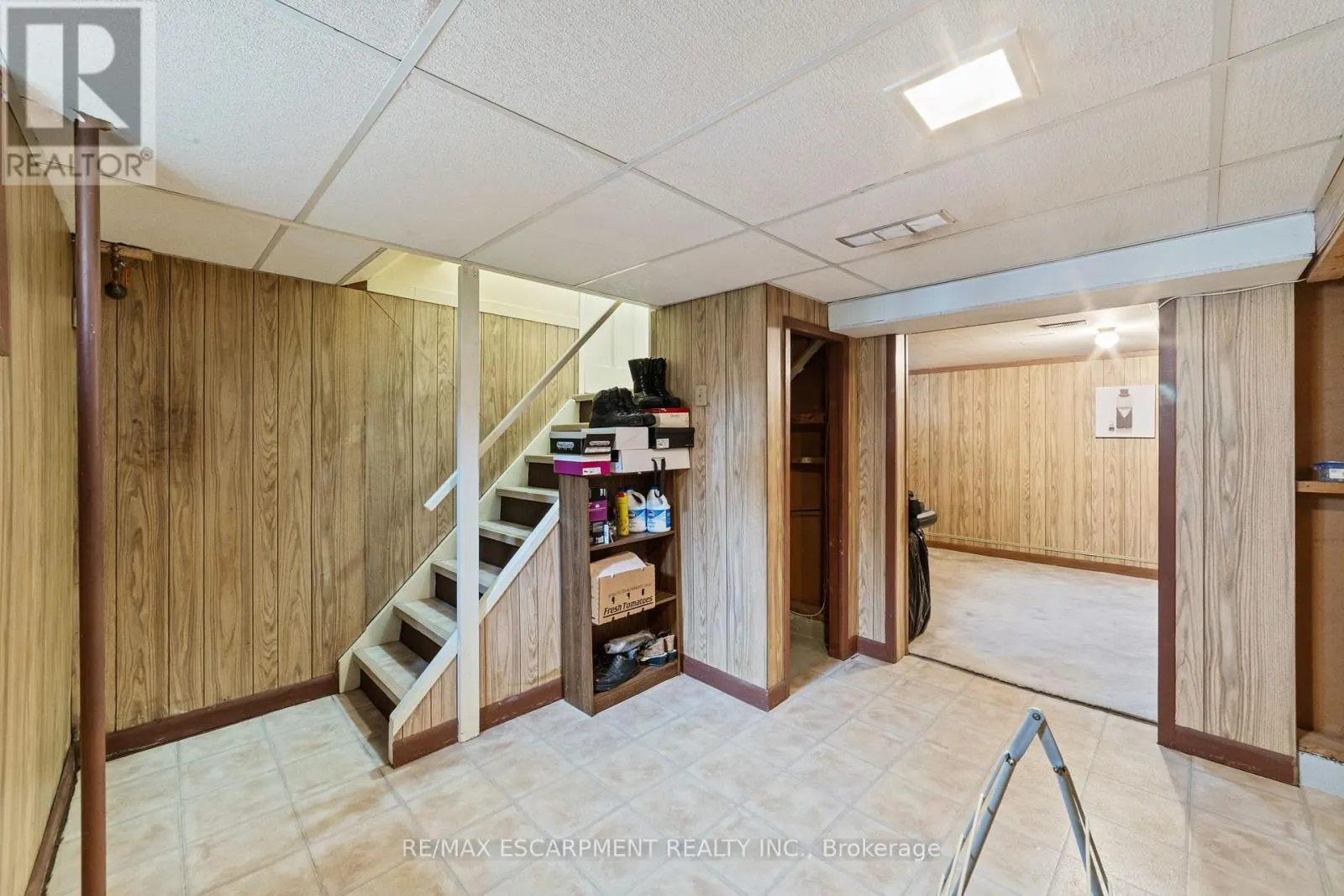 46 BLUEBIRD AVENUE