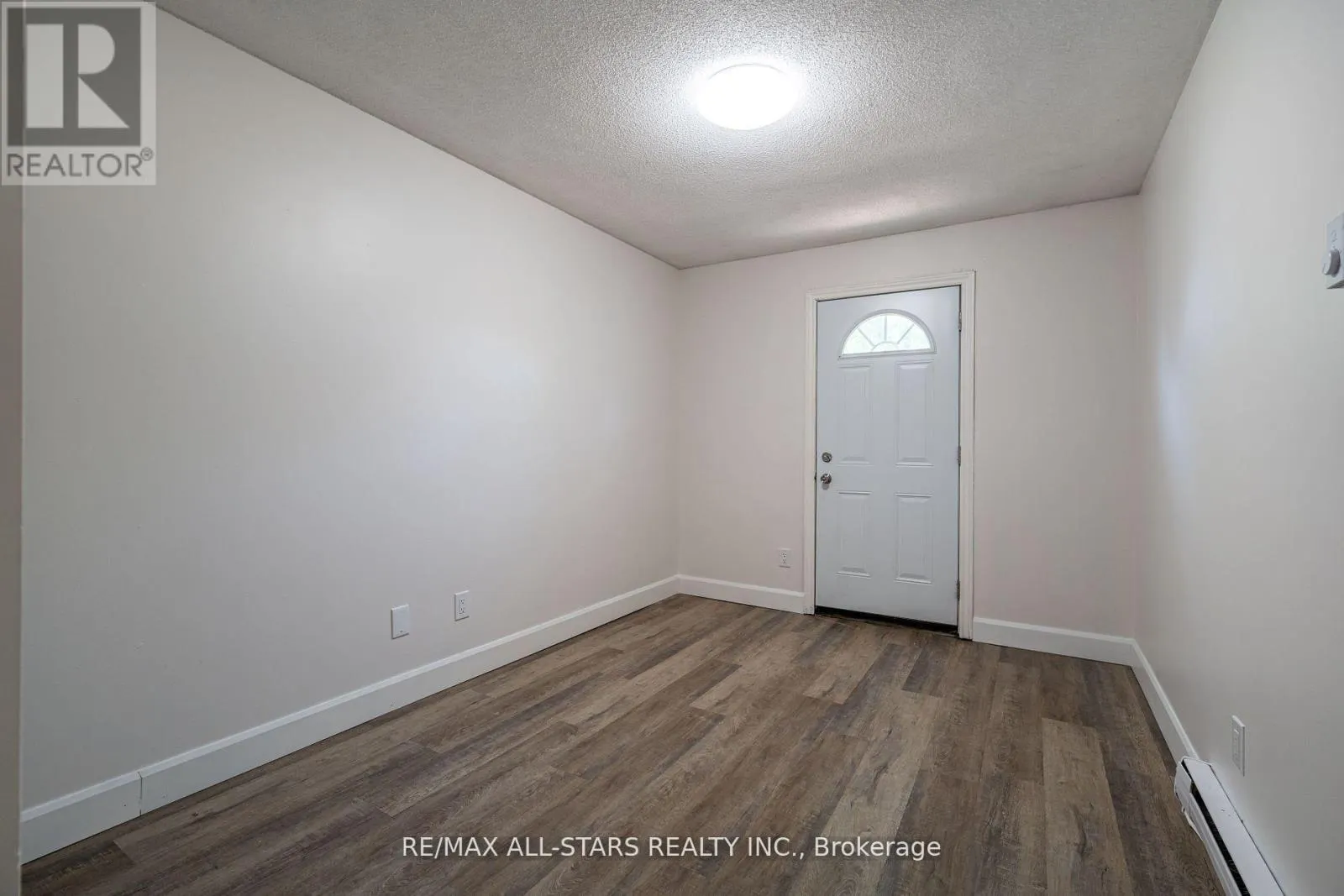 755 MOUNTAIN ASH ROAD