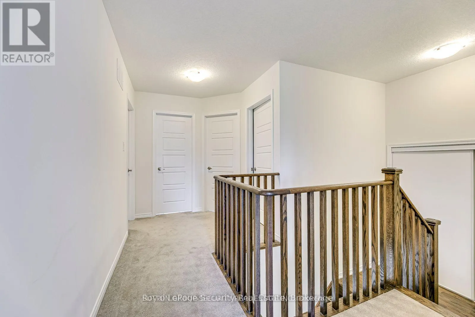 30 WITTEVEEN DRIVE