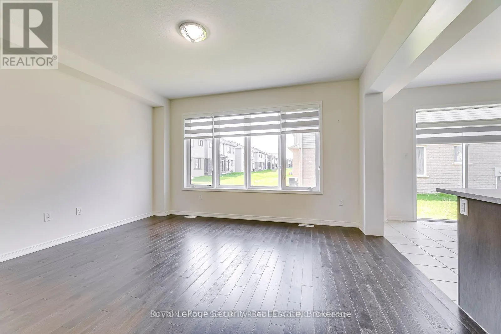 30 WITTEVEEN DRIVE