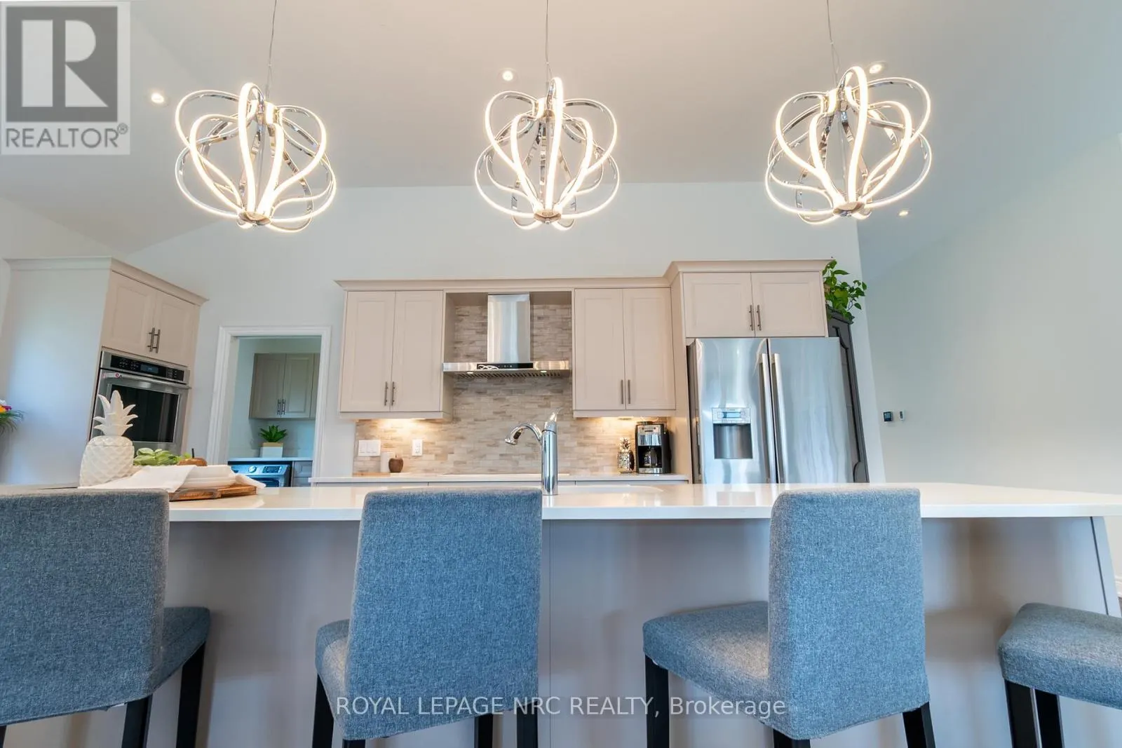 3571 WHISPERING WOODS TRAIL