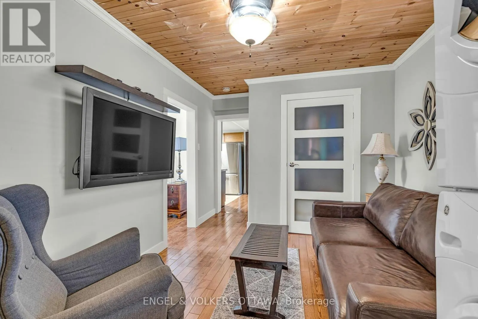 201 - 203 HERITAGE MAPLE WAY