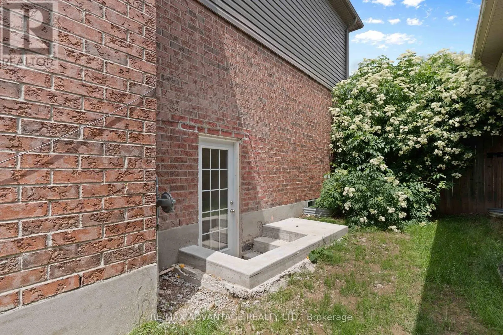 3139 JINNIES STREET
