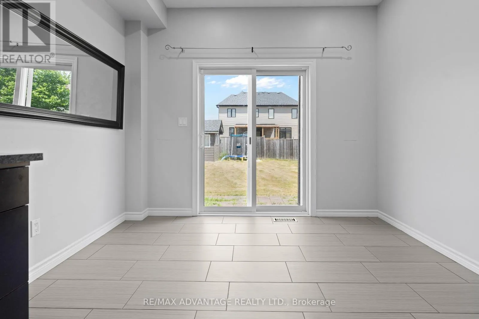 3139 JINNIES STREET