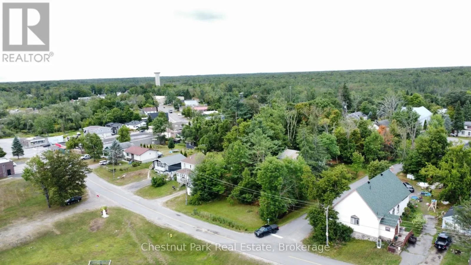 35 MUSKOKA ROAD