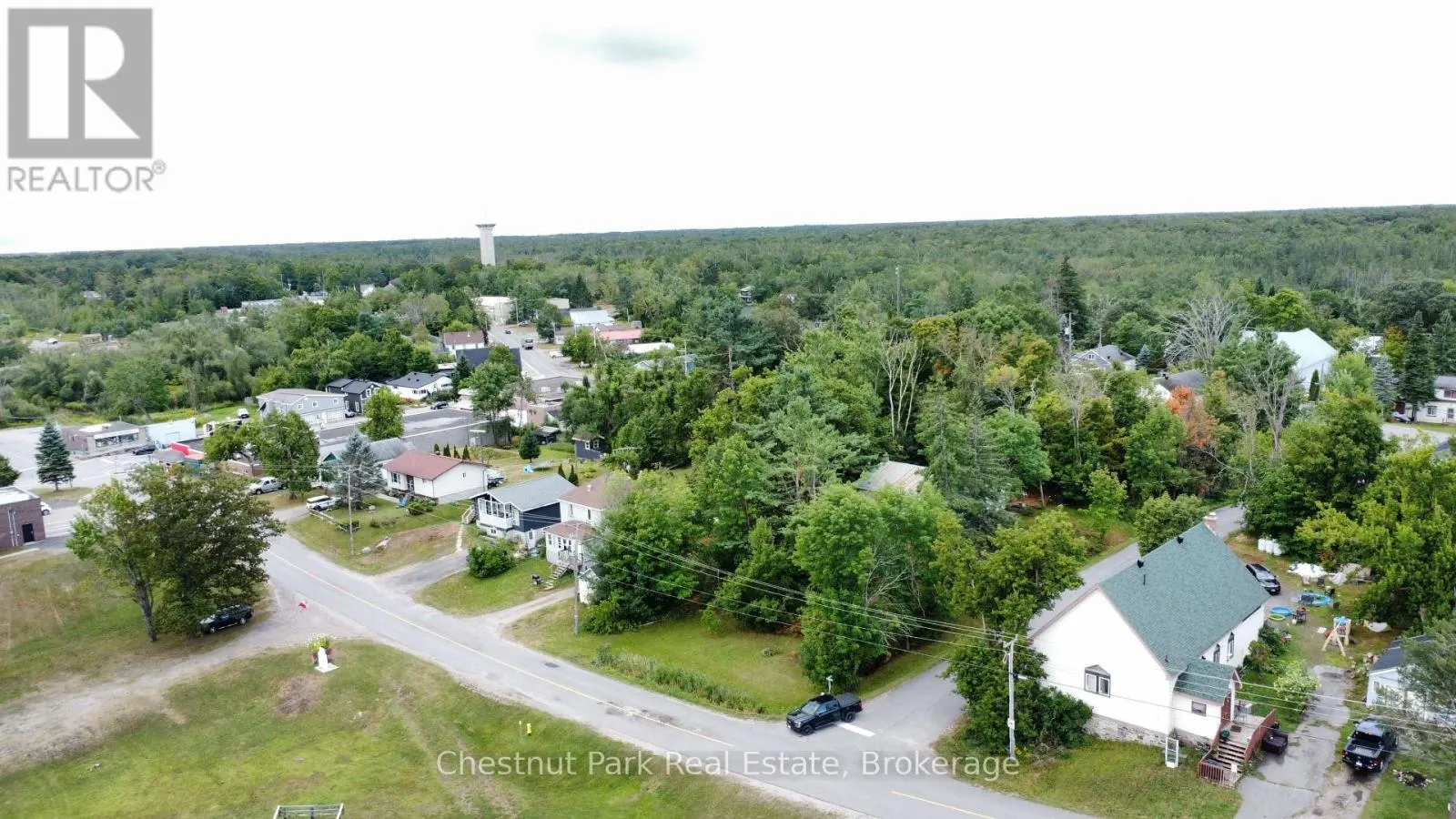 35 MUSKOKA ROAD