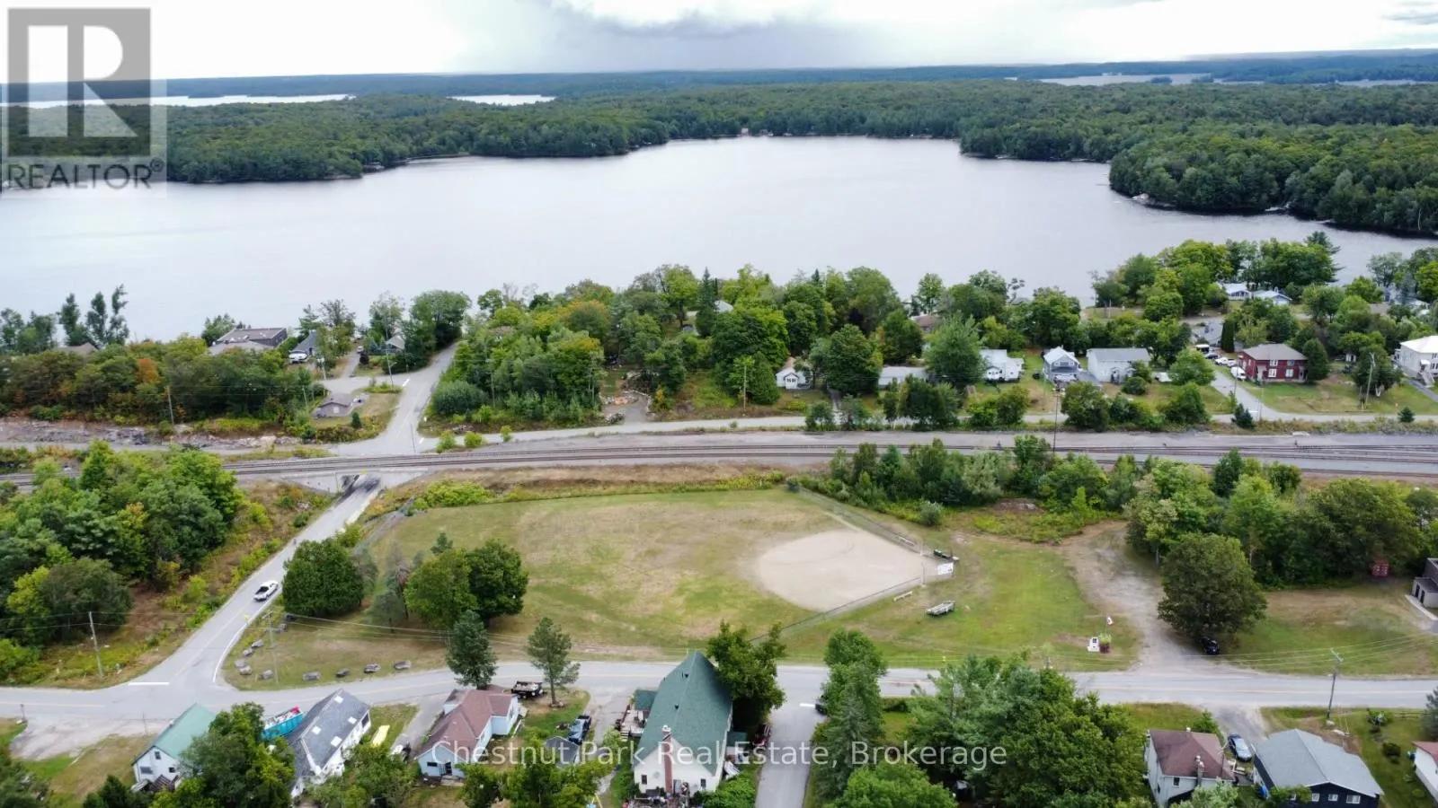 35 MUSKOKA ROAD