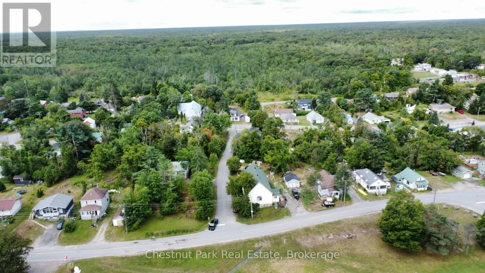35 MUSKOKA ROAD