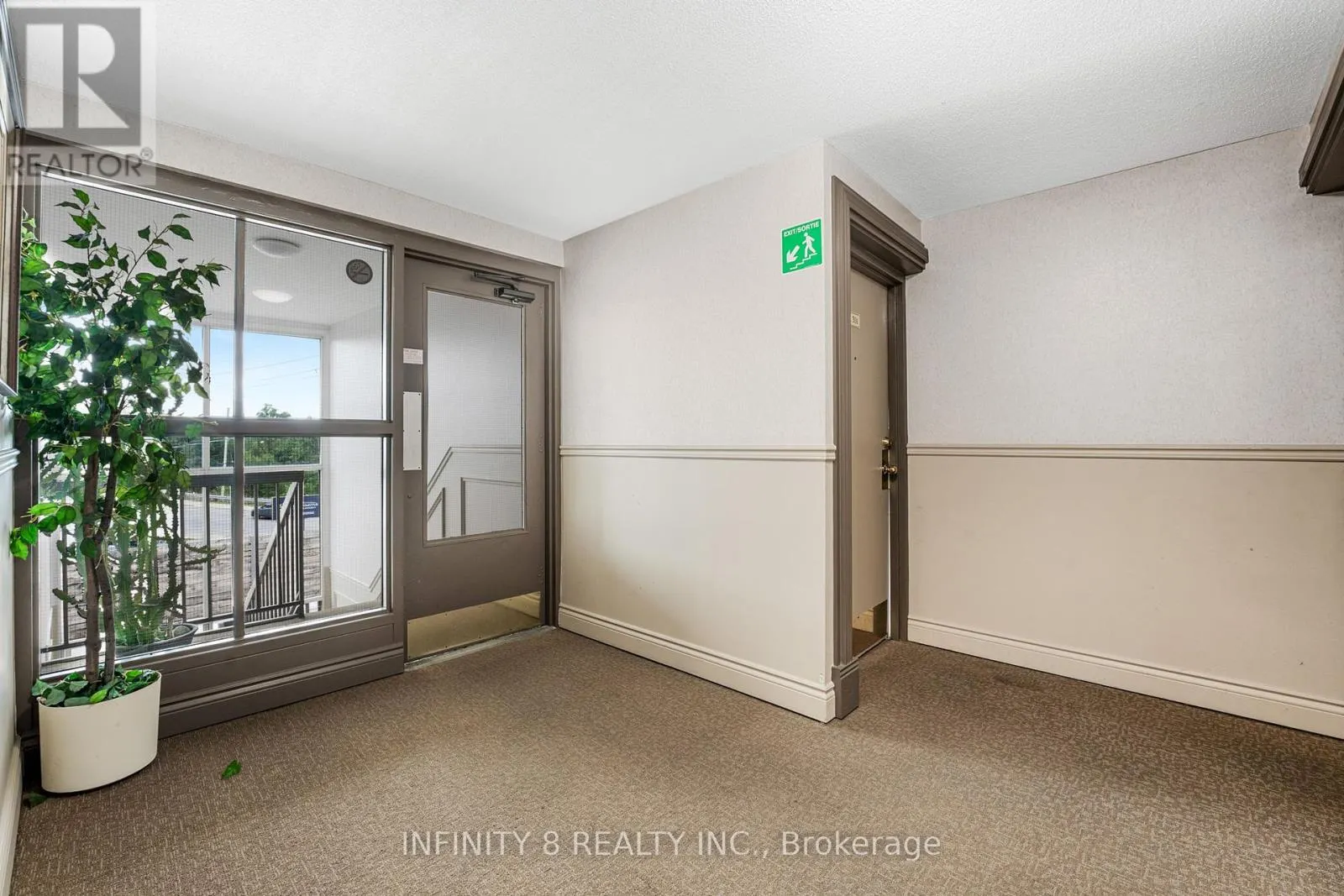 301 - 264 OAKDALE AVENUE, #301