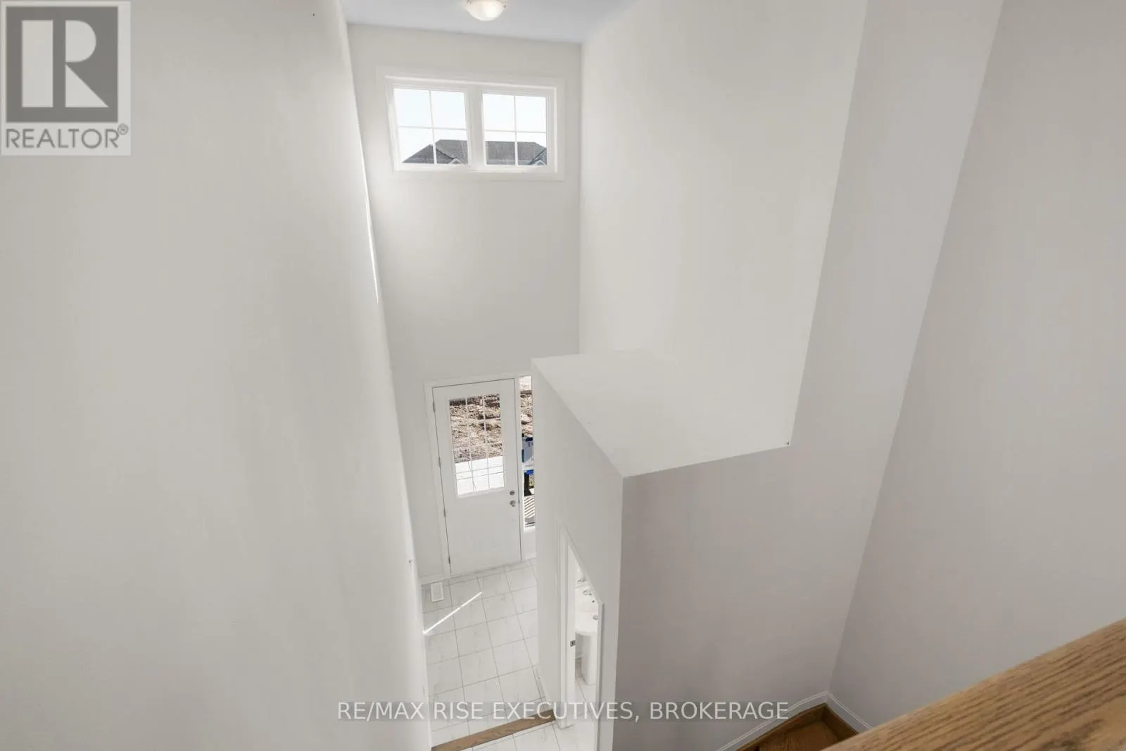128 GILDERSLEEVE BOULEVARD