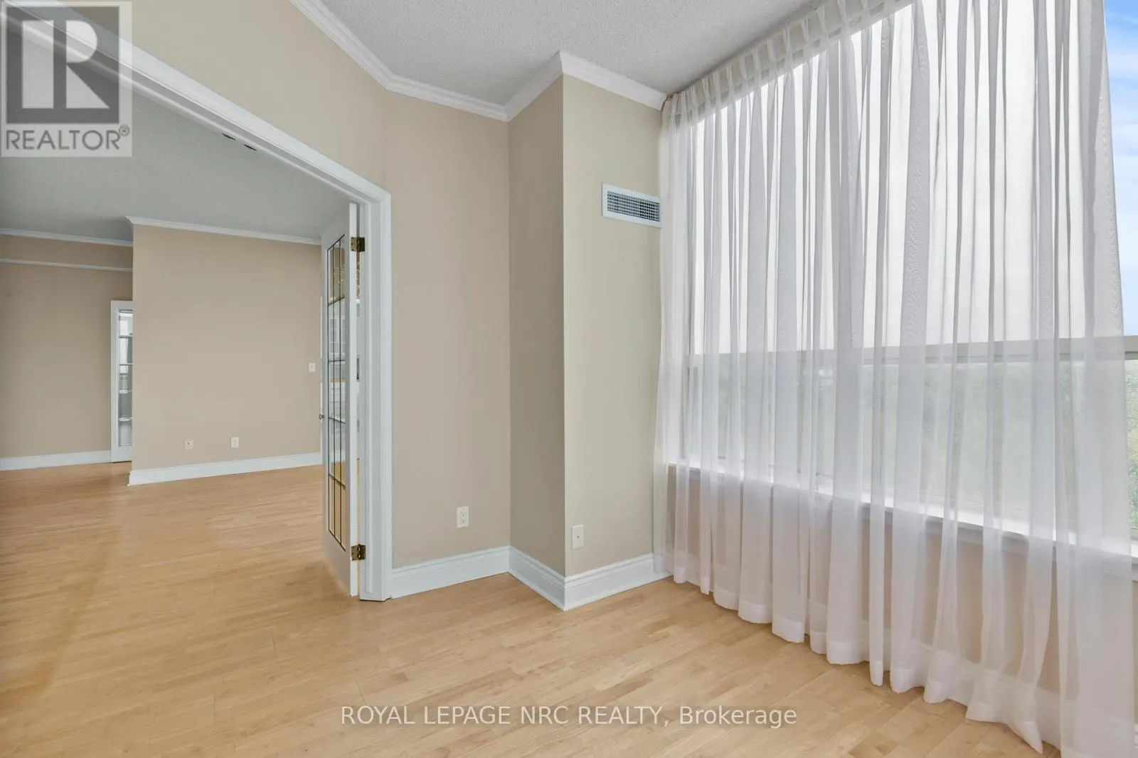 PH6 - 3 TOWERING HEIGHTS BOULEVARD, #PH6
