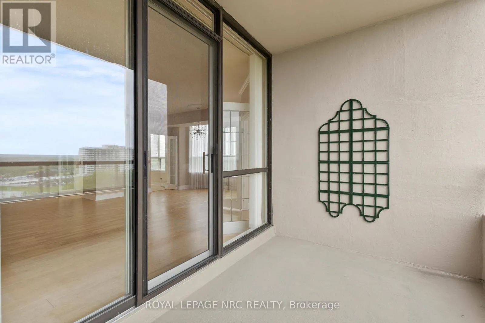 PH6 - 3 TOWERING HEIGHTS BOULEVARD, #PH6