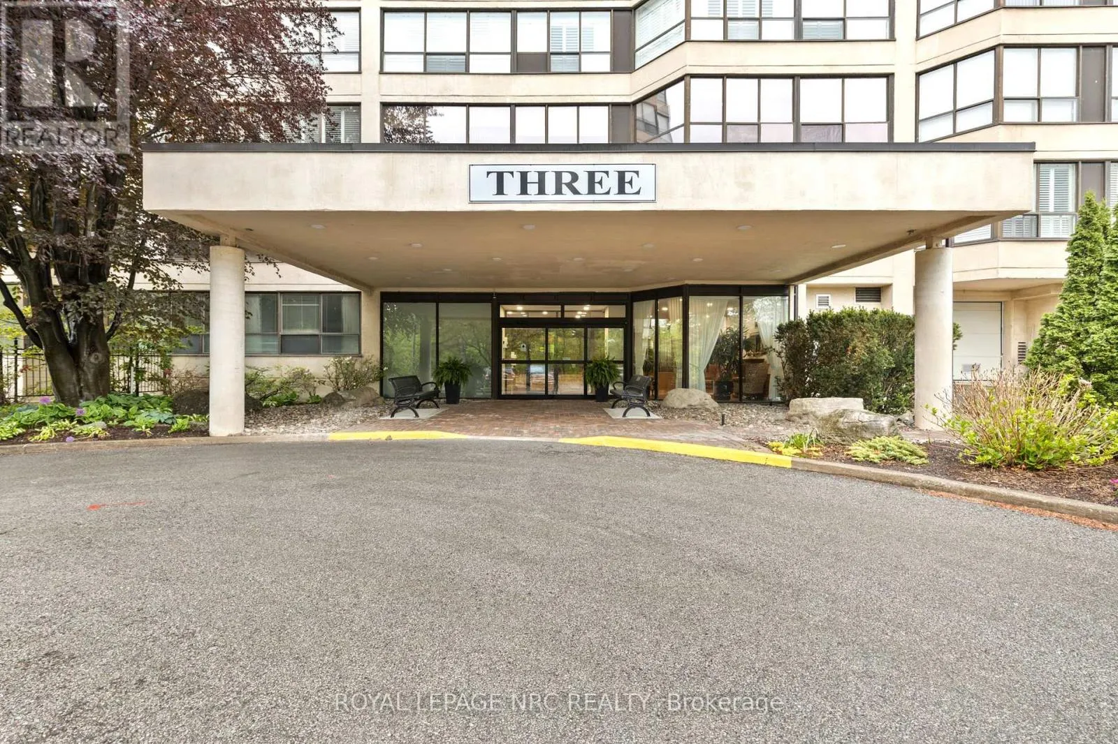 PH6 - 3 TOWERING HEIGHTS BOULEVARD, #PH6