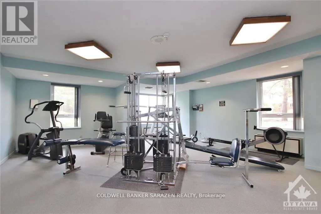 1215 - 80 SANDCASTLE DRIVE