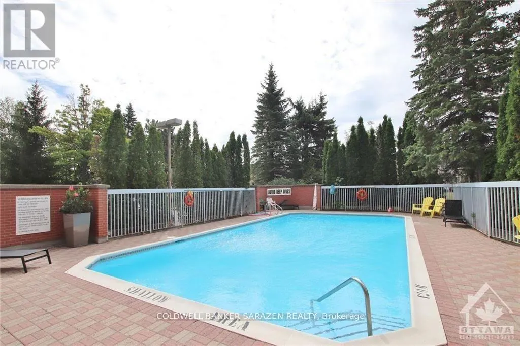 1215 - 80 SANDCASTLE DRIVE