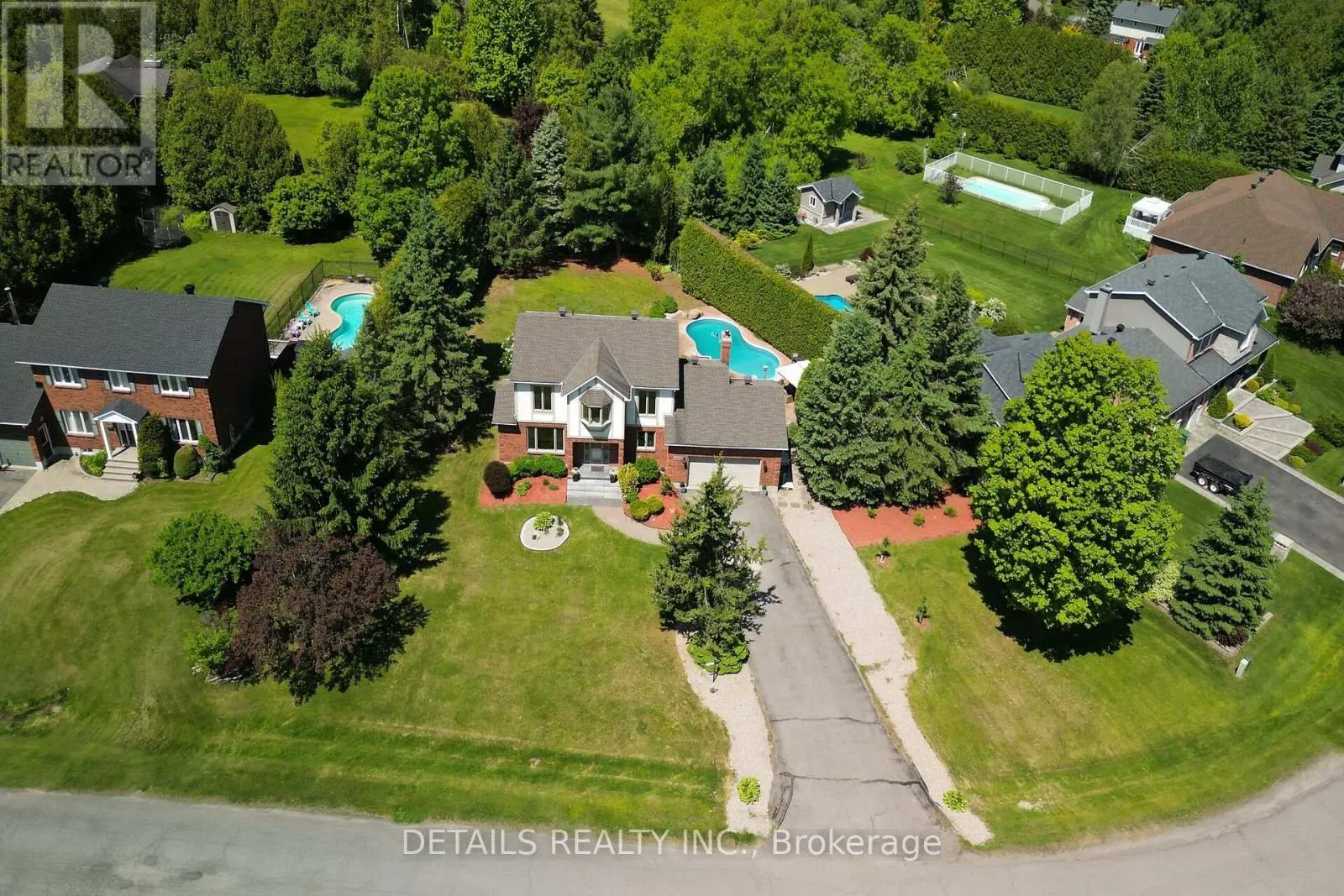 1362 CORNFIELD CRESCENT