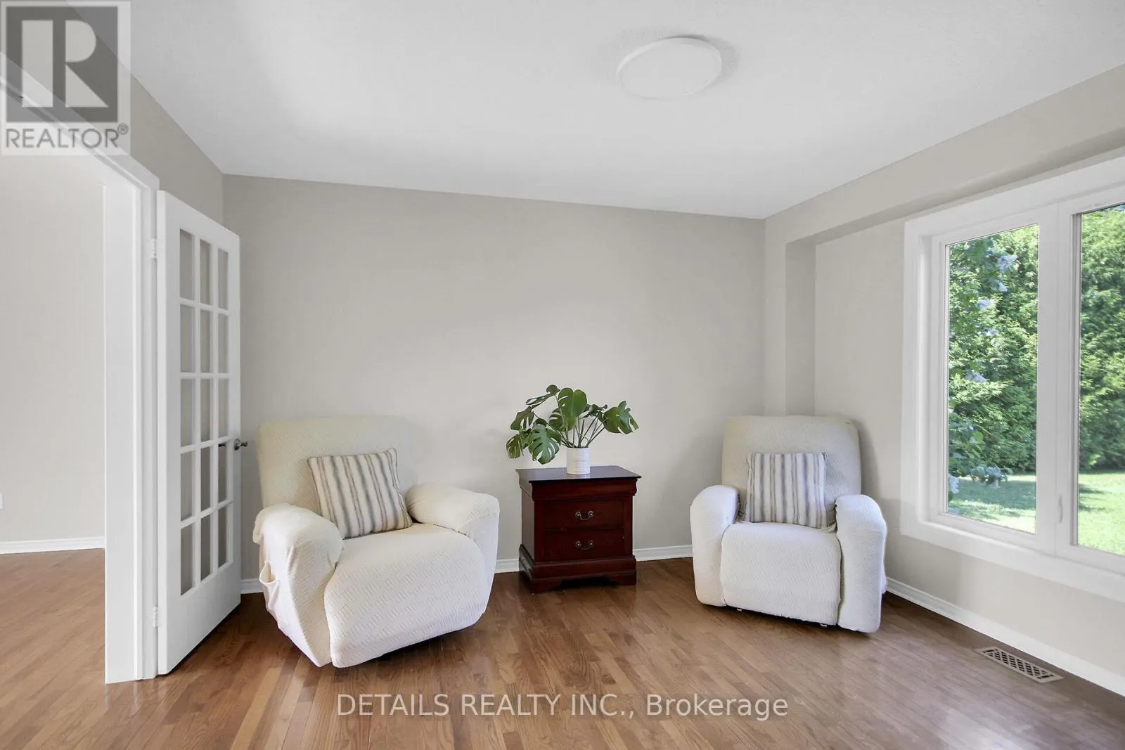 1362 CORNFIELD CRESCENT