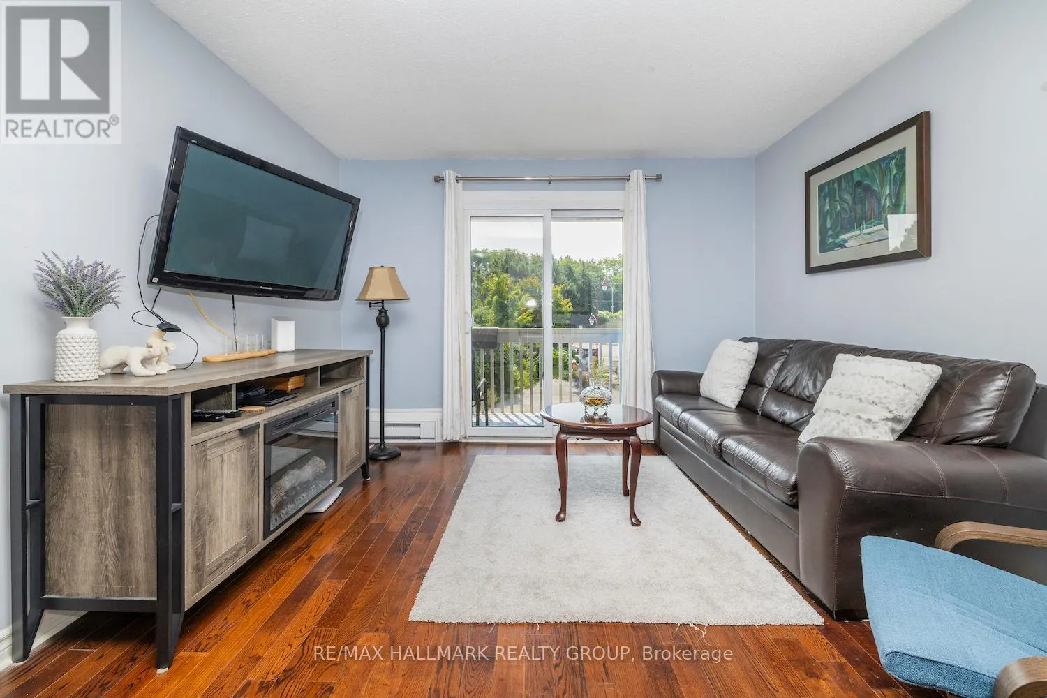 203 - 345 CENTRUM BOULEVARD