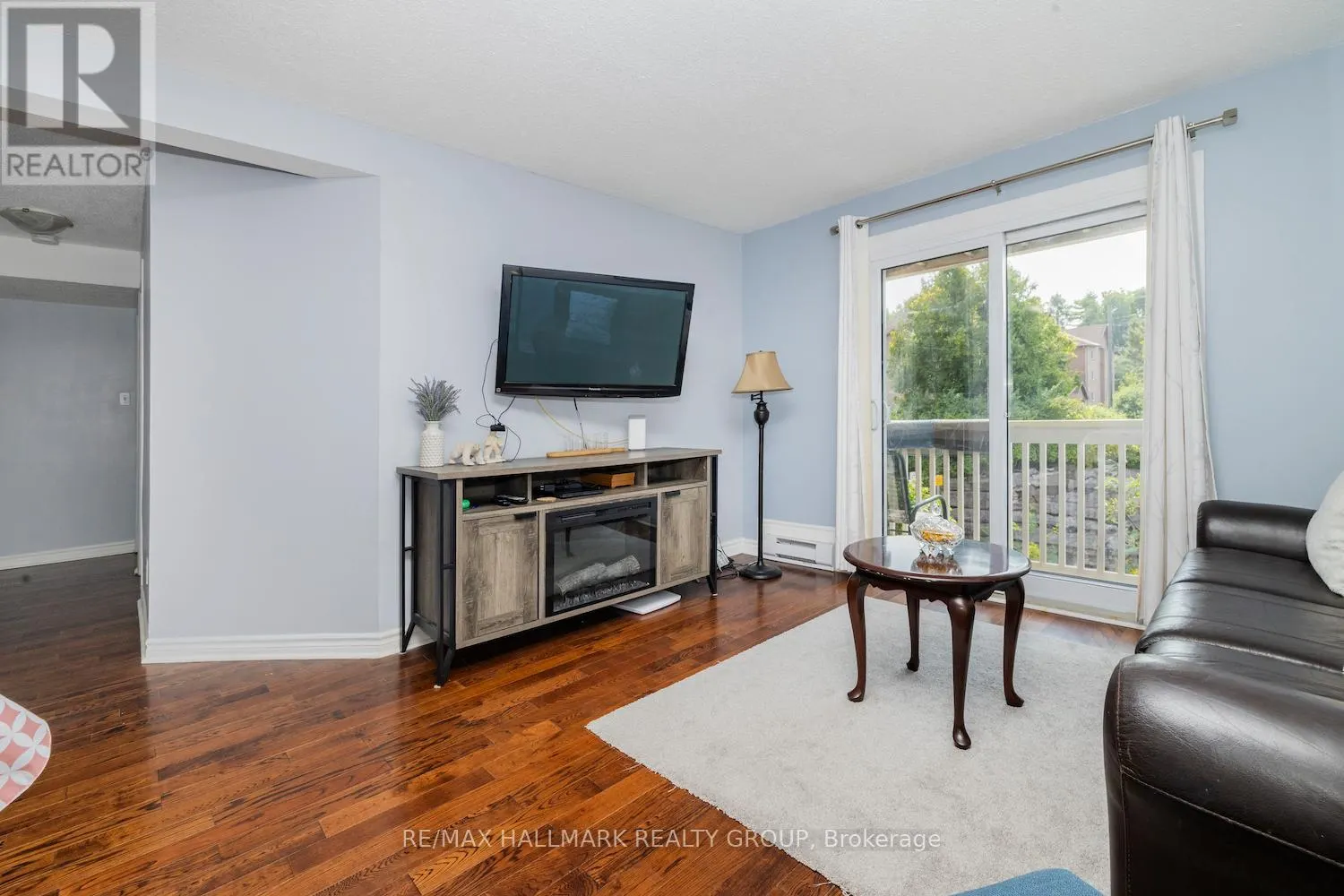 203 - 345 CENTRUM BOULEVARD