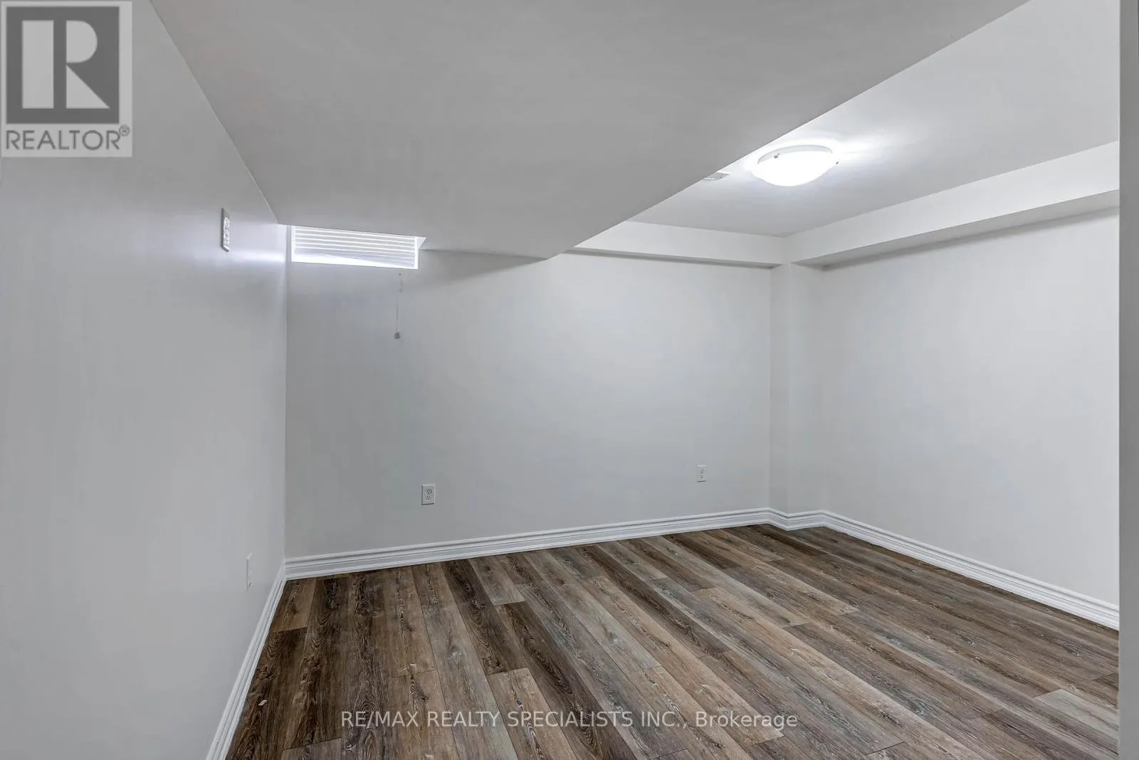 19 WHITE ASH ROAD