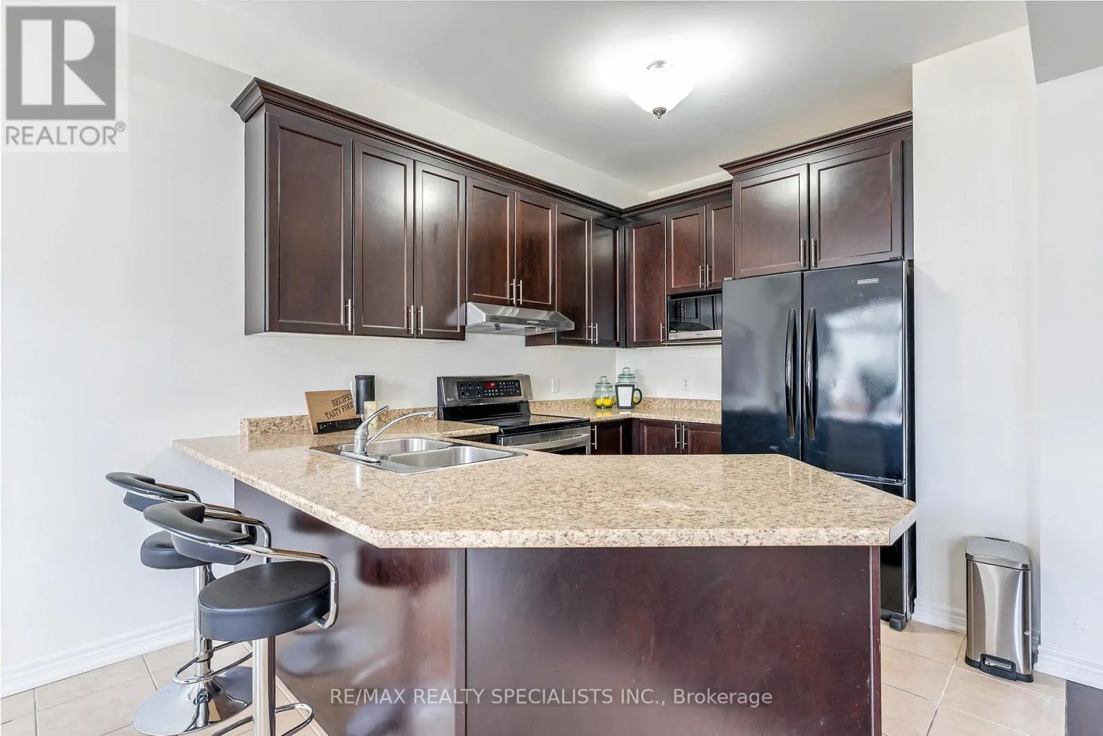 19 WHITE ASH ROAD