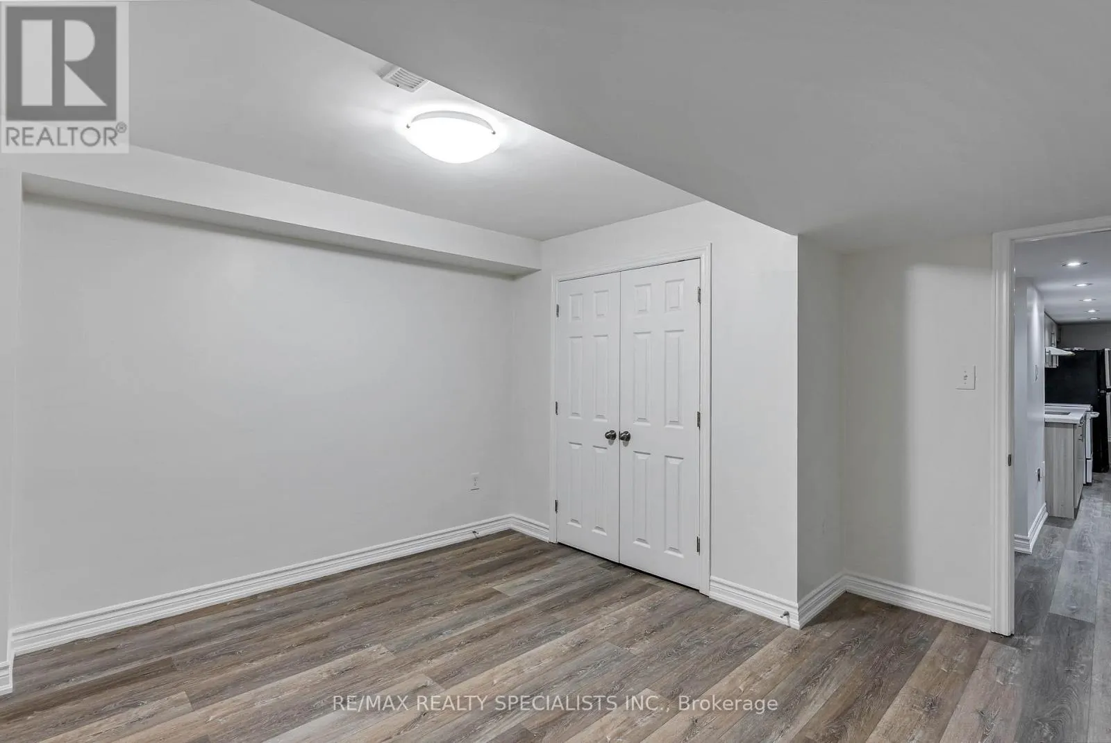 19 WHITE ASH ROAD