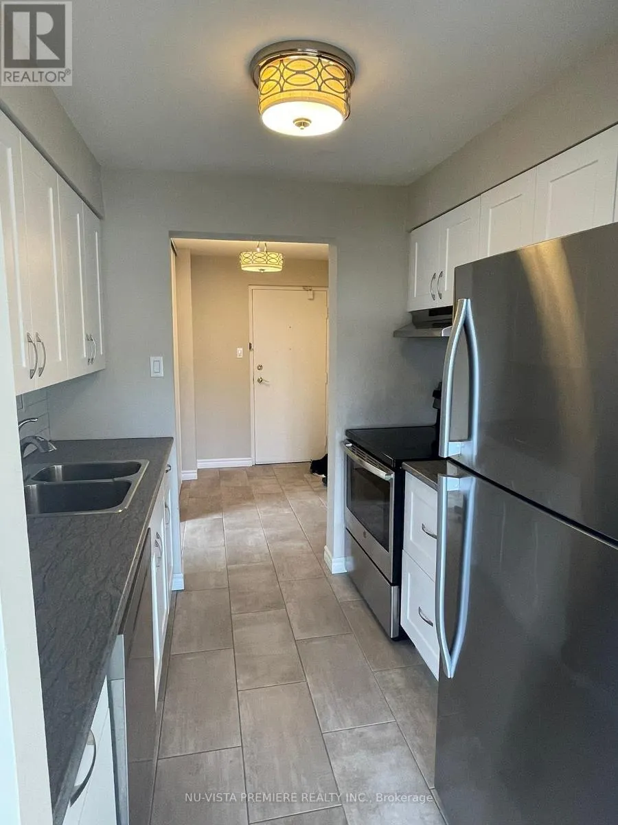 570 PROUDFOOT LANE
