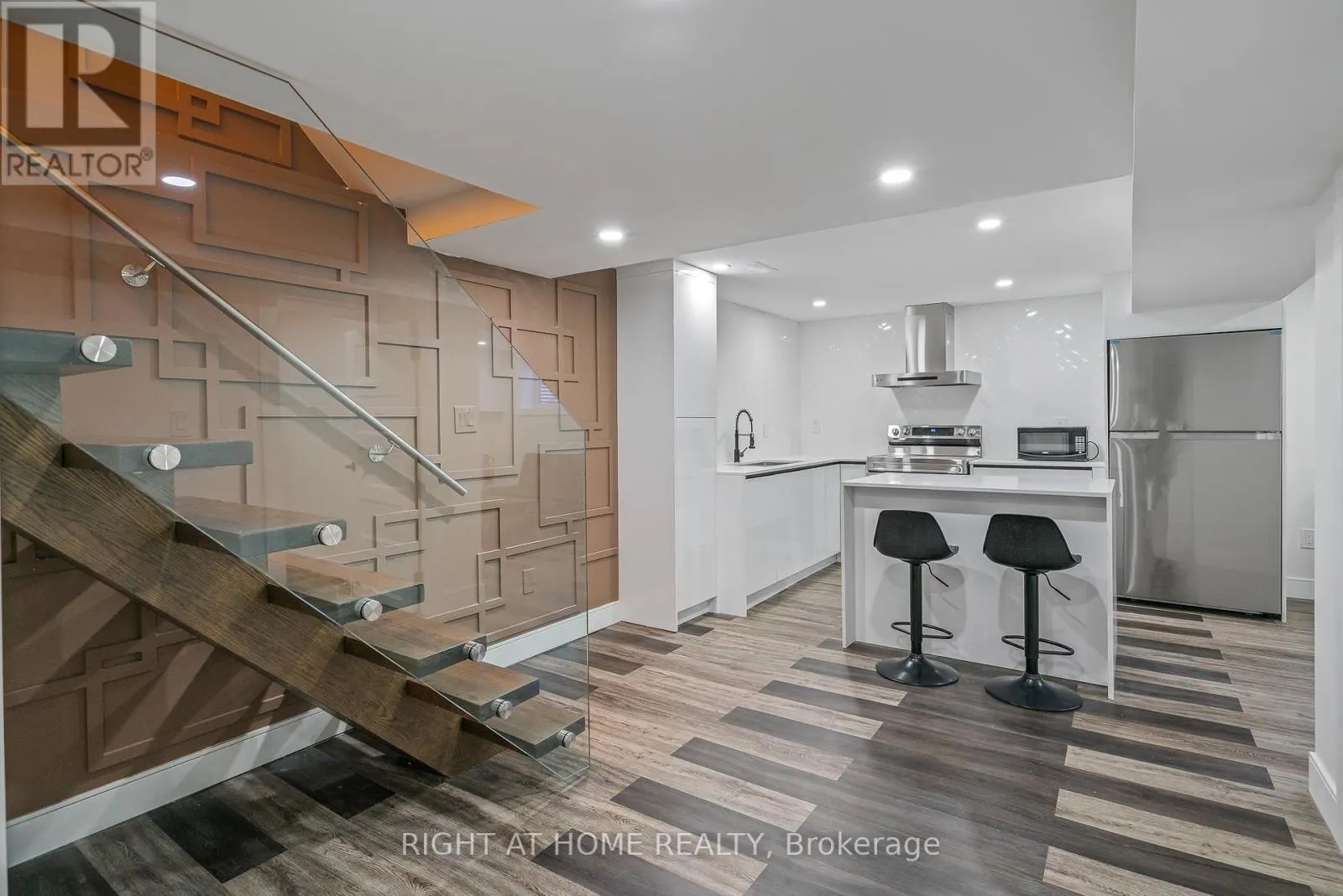 15 ANDRES STREET