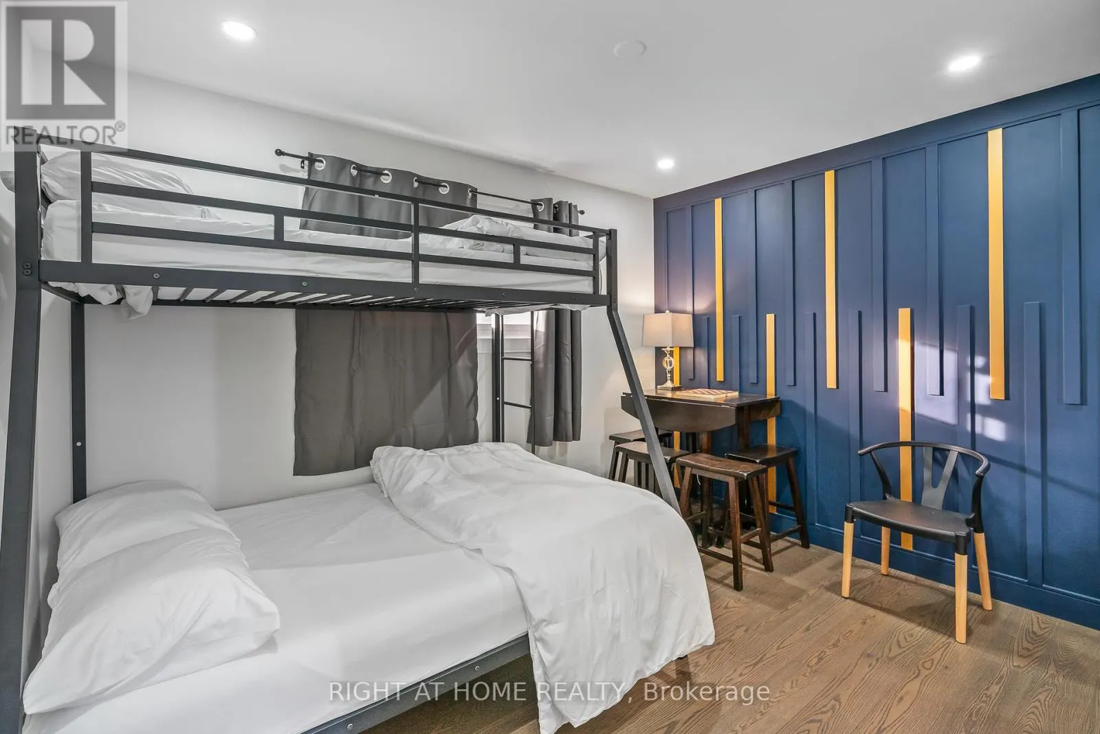 15 ANDRES STREET