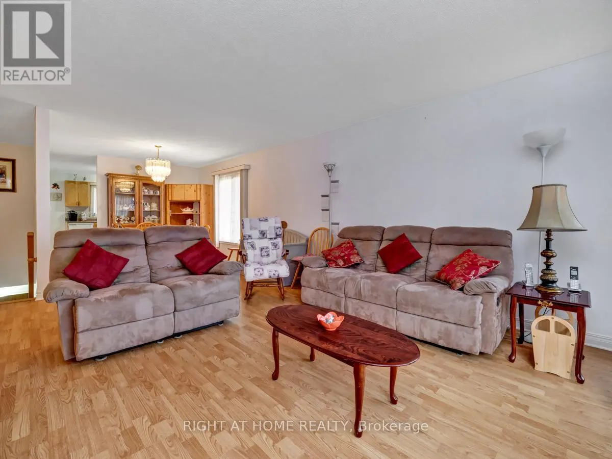 144 SANDRA CRESCENT