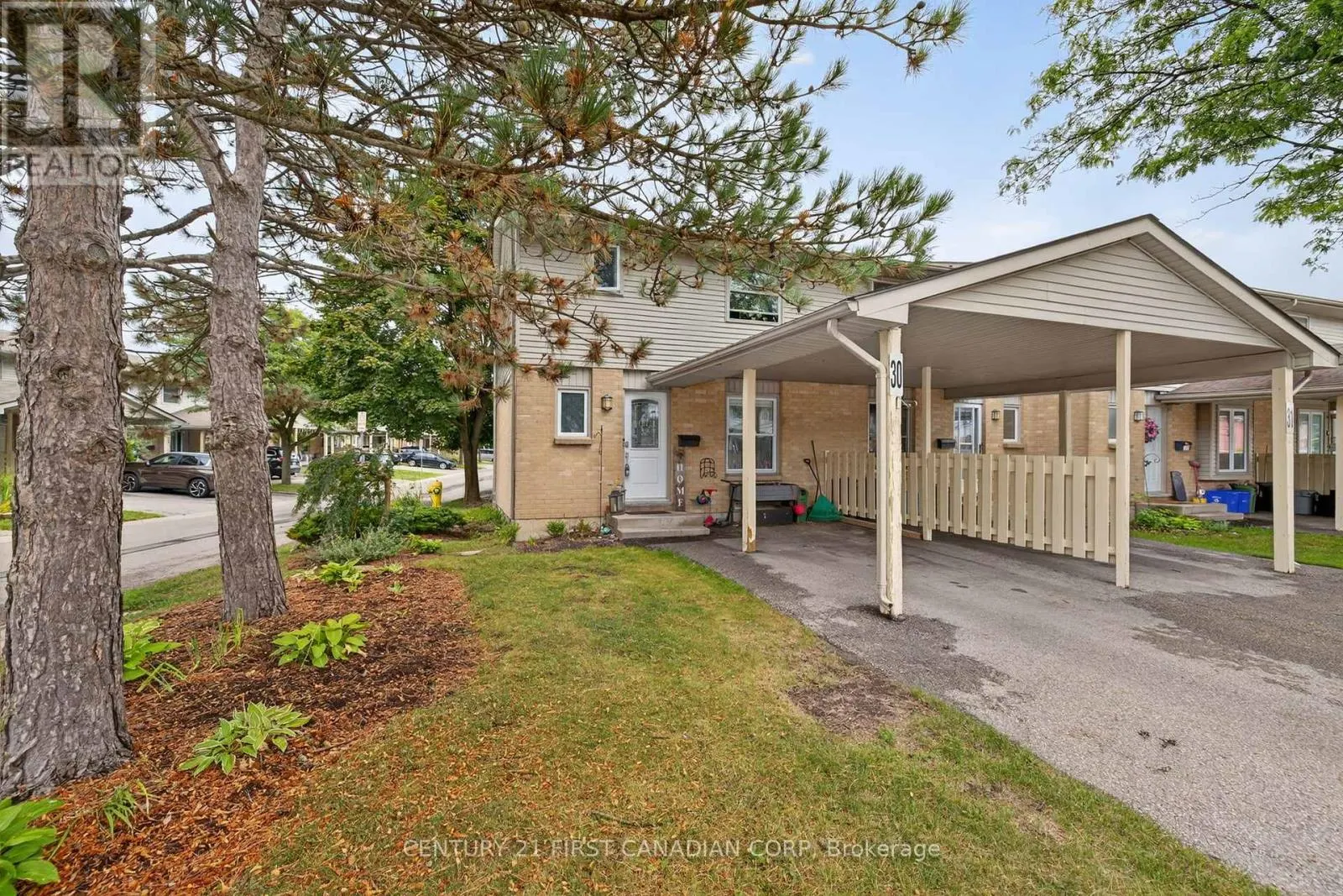 55 ASHLEY CRESCENT