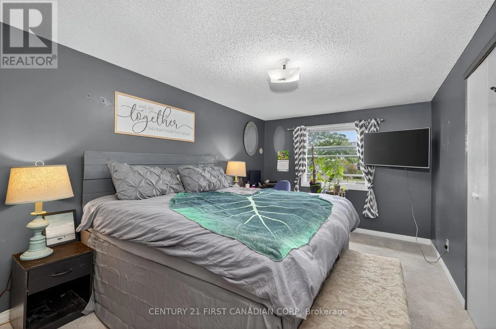 55 ASHLEY CRESCENT