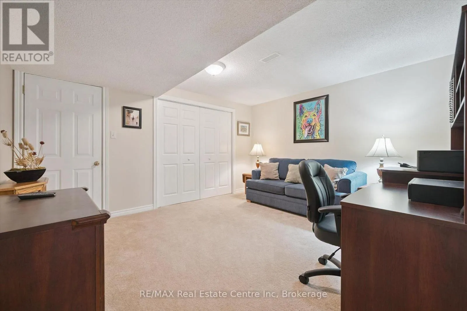 98 SCHRODER CRESCENT