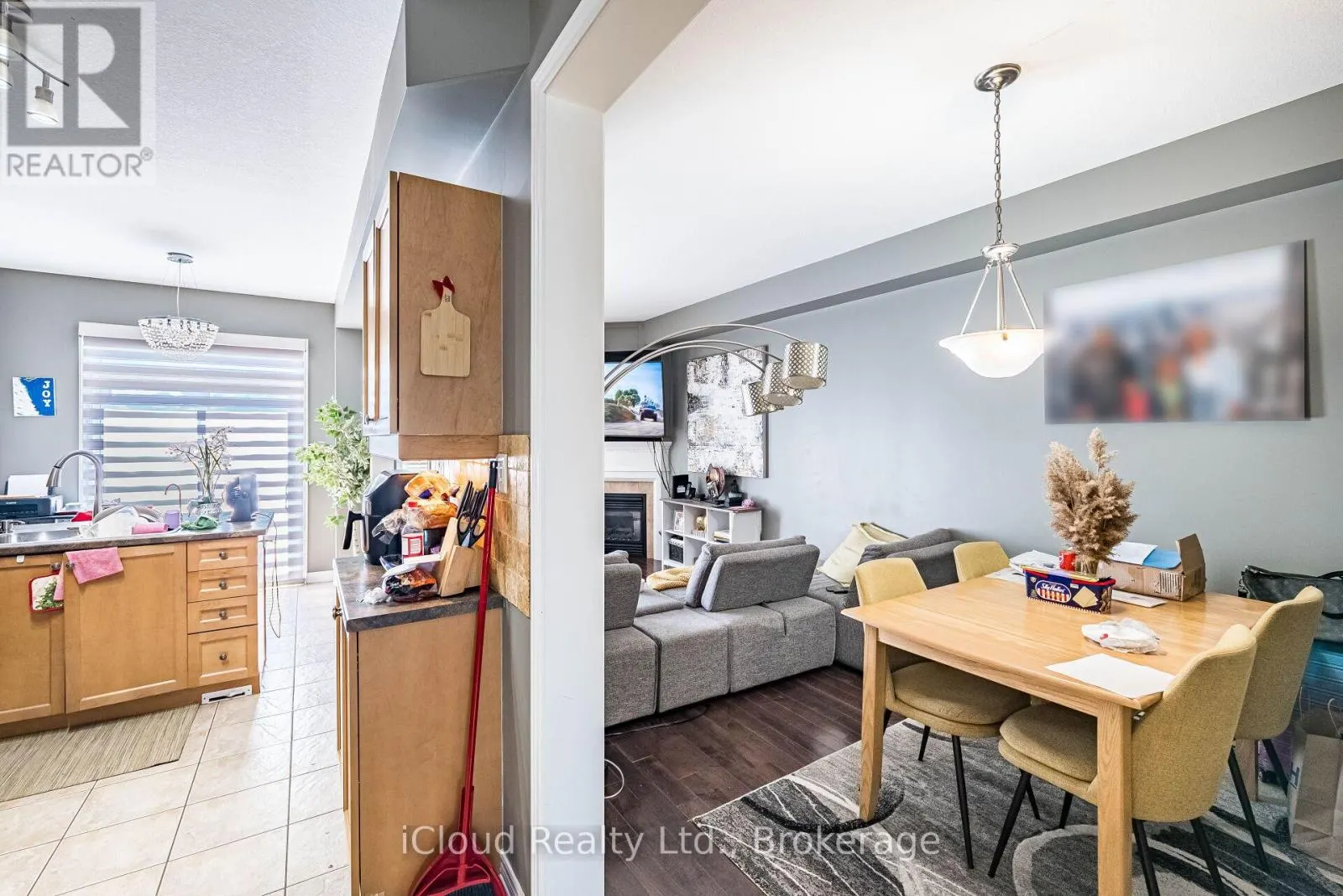 20 - 45 SEABREEZE CRESCENT