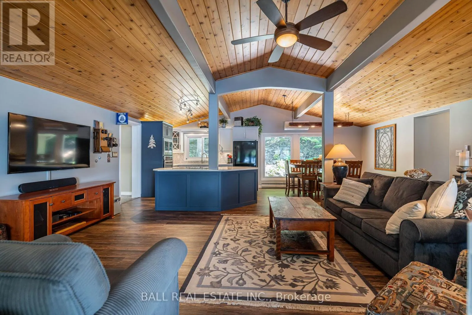 27 MAPLEWOOD COURT