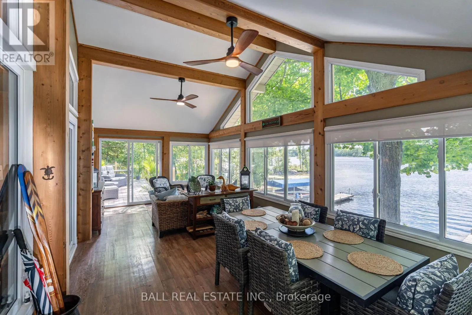 27 MAPLEWOOD COURT