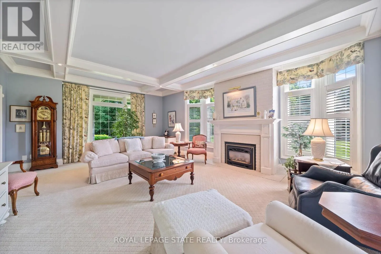 402 PROGRESTON ROAD