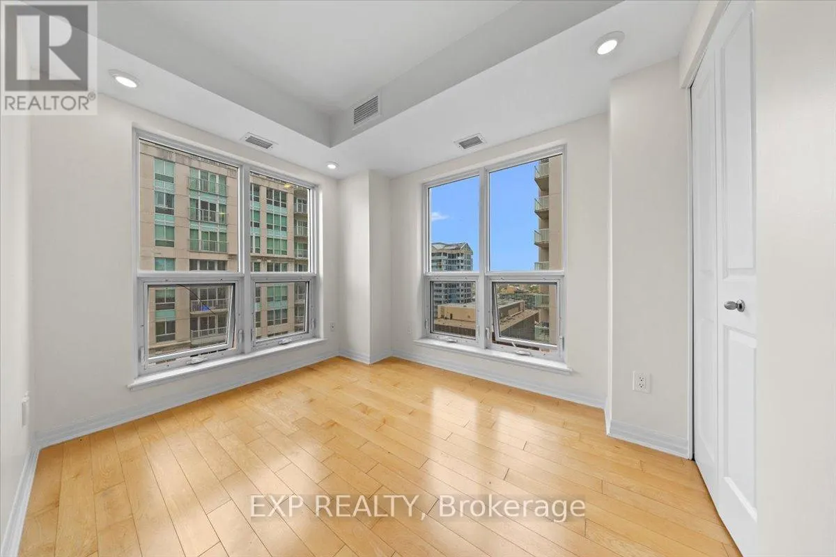 2009 - 195 BESSERER STREET