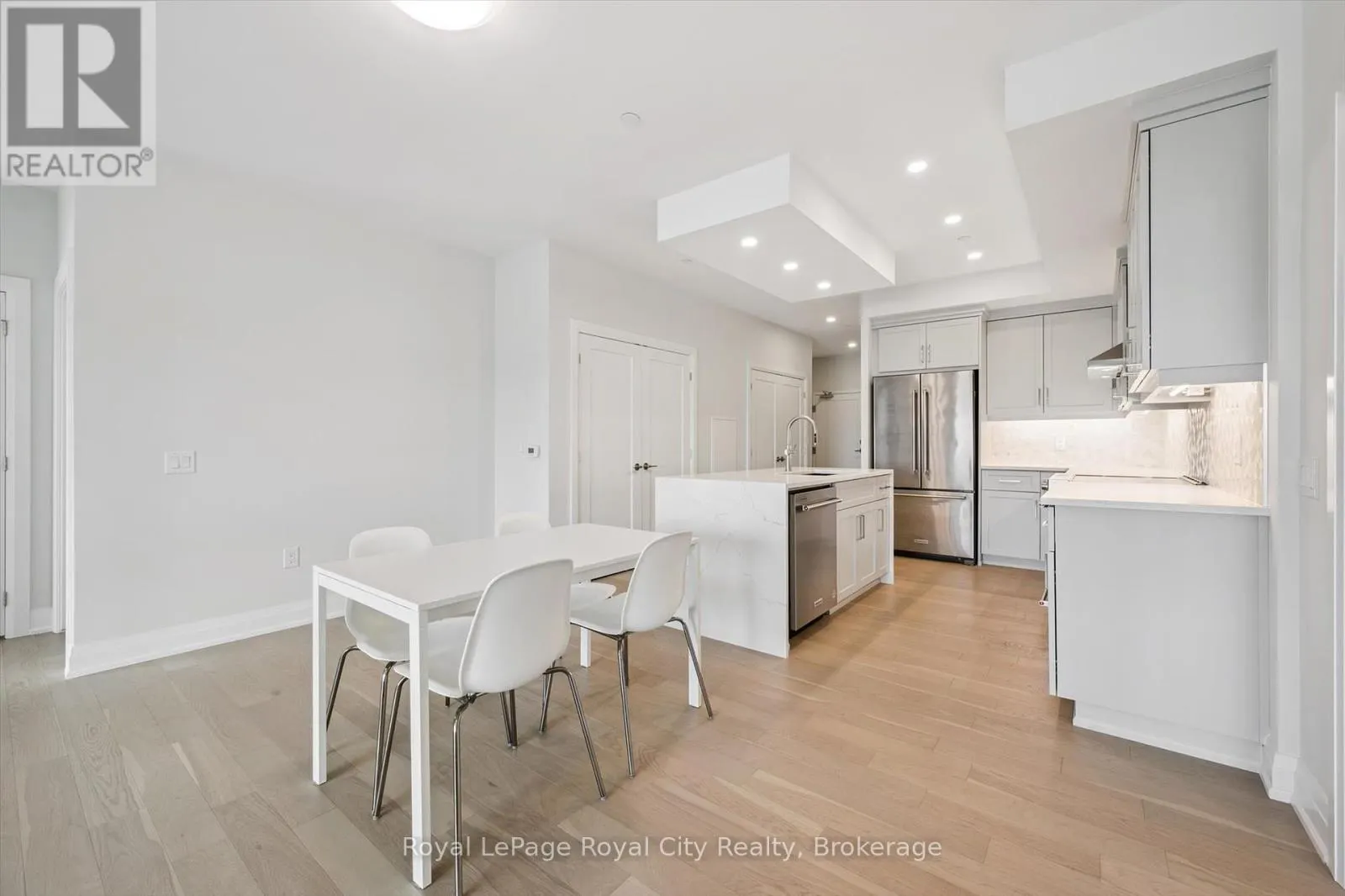 1007 - 71 WYNDHAM STREET S, #1007