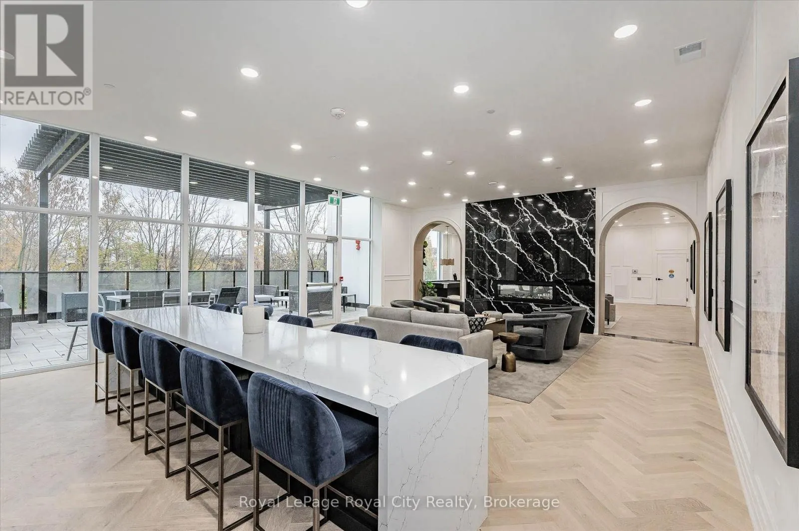 1007 - 71 WYNDHAM STREET S, #1007