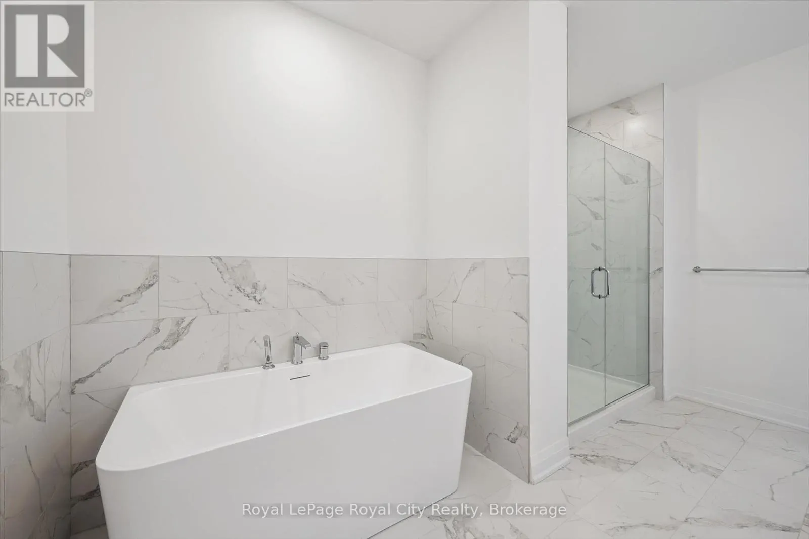1007 - 71 WYNDHAM STREET S, #1007