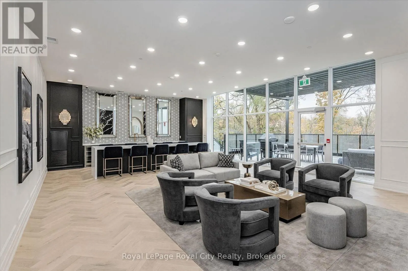 1007 - 71 WYNDHAM STREET S, #1007